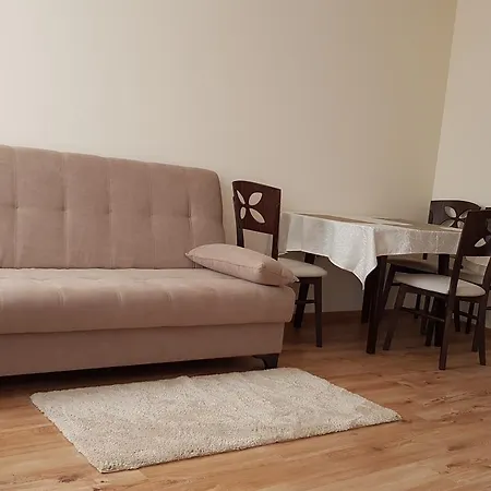 Mellia 10 רבדה